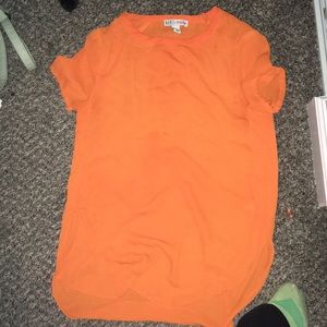 Orange top